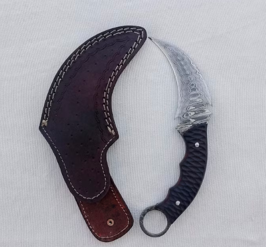 Handmade Damascus Karambit Knife: Full Tang Claw Blade, Leather Sheath - Image 3