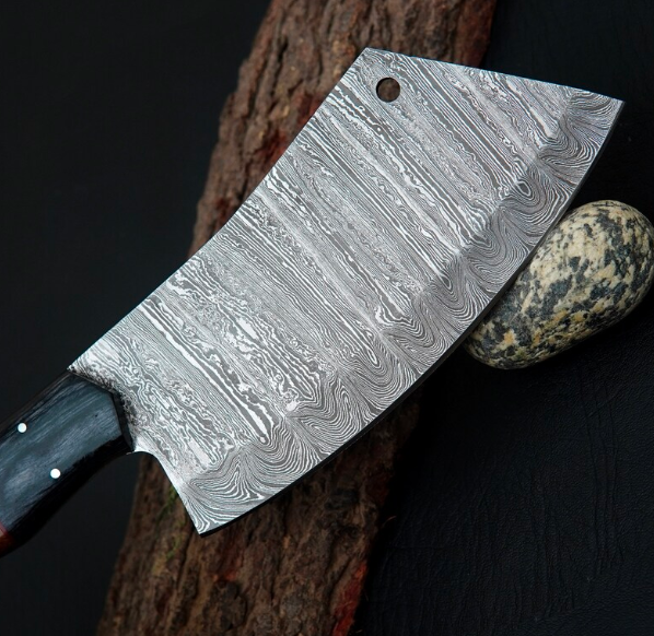 Handmade Damascus Butcher Knife: Forged Cleaver with Leather Sheath - Image 4